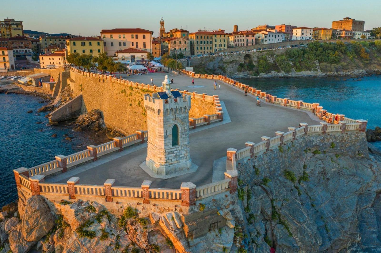 Hotel L'Etrusco - San Vincenzo Ngoại thất bức ảnh