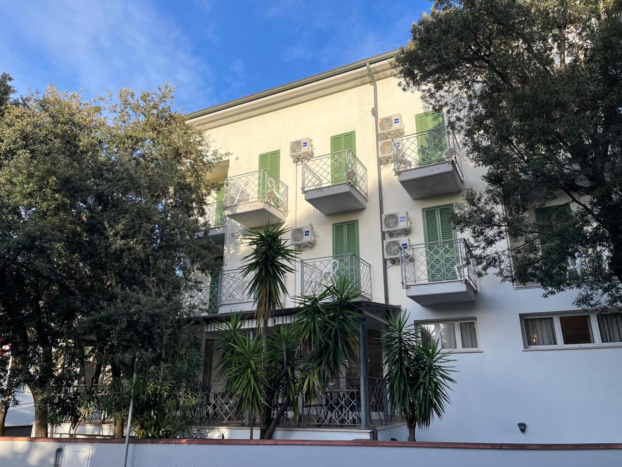 Hotel L'Etrusco - San Vincenzo Ngoại thất bức ảnh