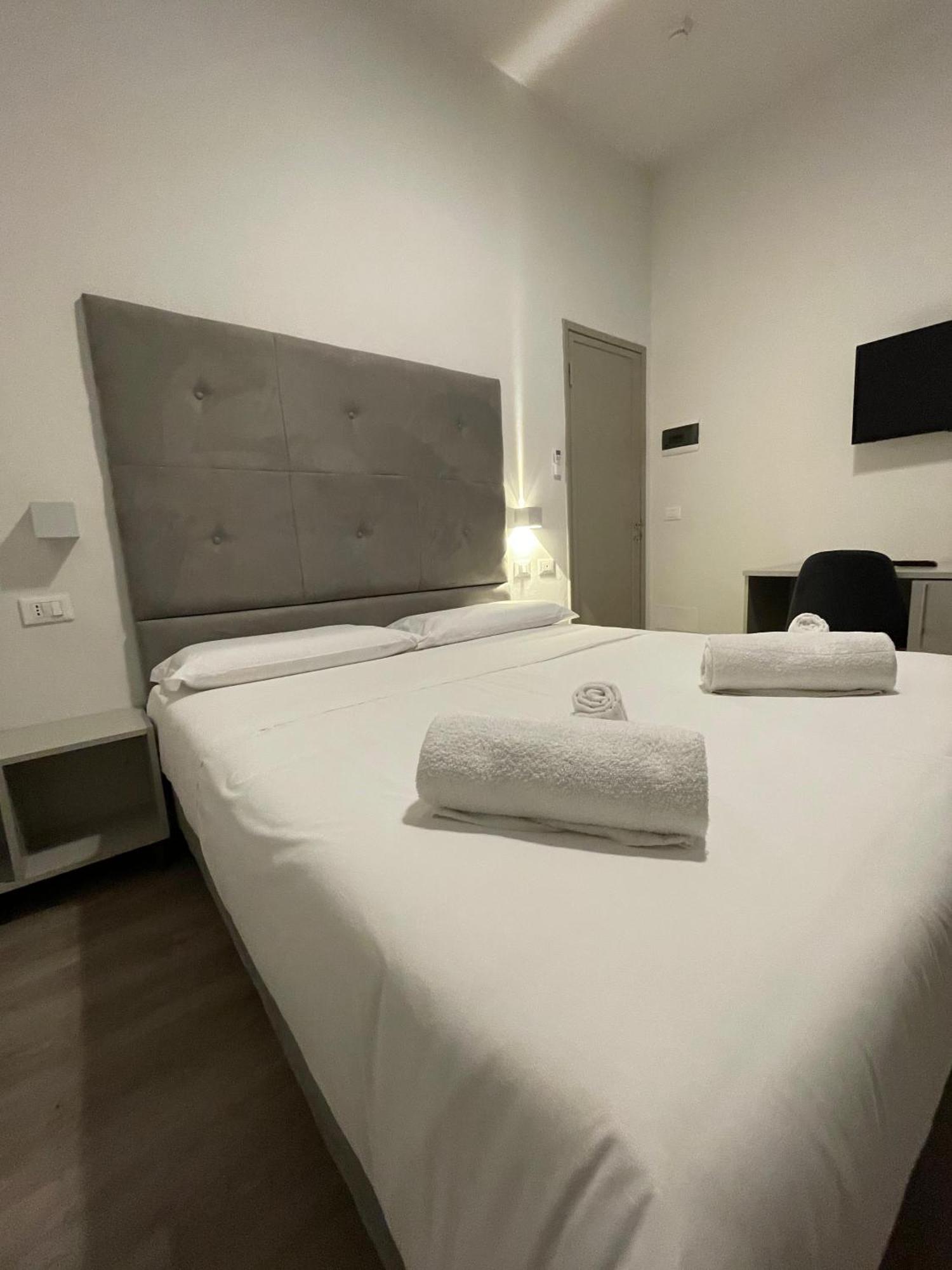 Hotel L'Etrusco - San Vincenzo Ngoại thất bức ảnh
